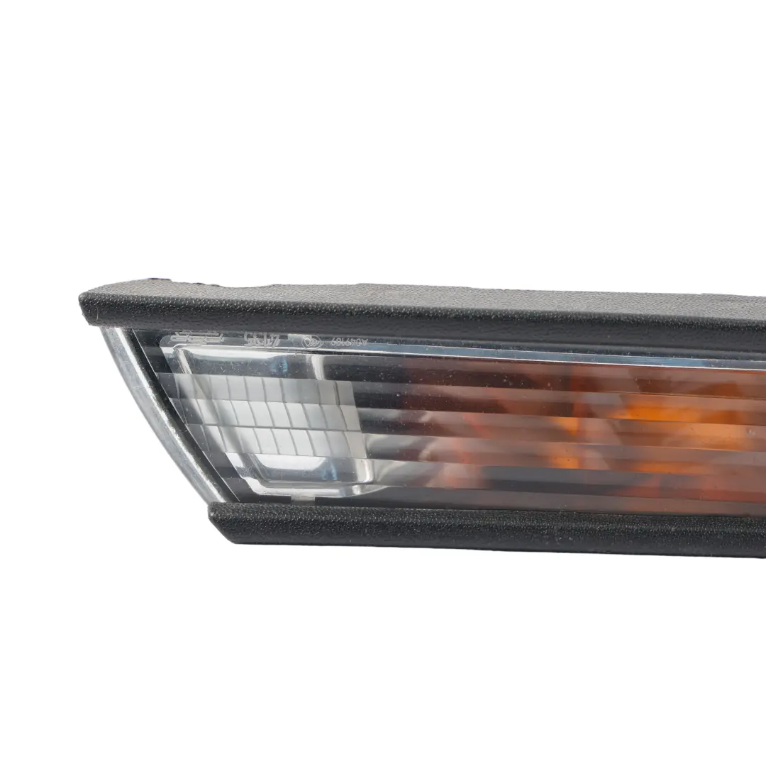 Mk3 Indicatore Direzione Anteriore Destro per Volkswagen Scirocco con numero di parte 1K8953042E Volkswagen Scirocco Mk3 Indicatore Direzione Anteriore Destro - SKU 1K8953042E - Numero di parte 1K8953042E