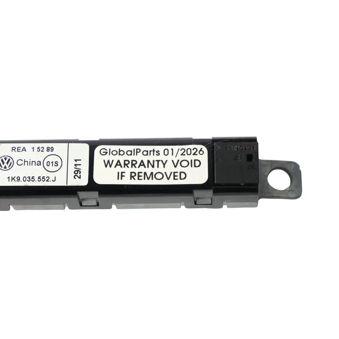 Module Amplificateur D'Antenne Droite pour VW Volkswagen Scirocco III à propos du numéro de pièce 1K9035552J VW Volkswagen Scirocco III Module Amplificateur D'Antenne Droite - SKU 1K9035552J - Numéro de pièce 1K9035552J