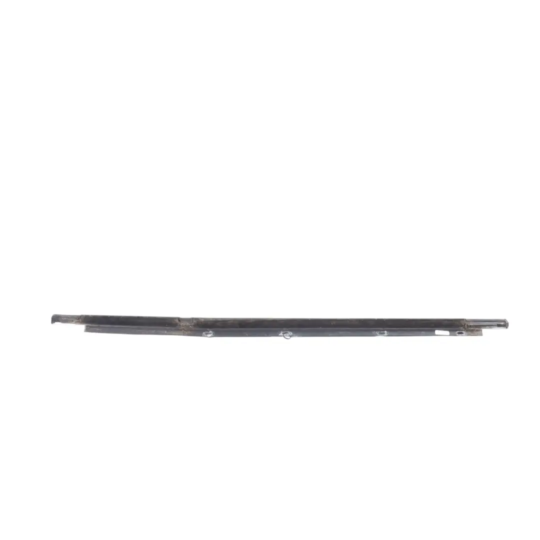 MK6 Joint Ouverture Vitre Extérieur Arrière Gauche pour Volkswagen Golf à propos du numéro de pièce 1K9839475A Volkswagen Golf MK6 Joint Ouverture Vitre Extérieur Arrière Gauche - SKU 1K9839475A - Numéro de pièce 1K9839475A