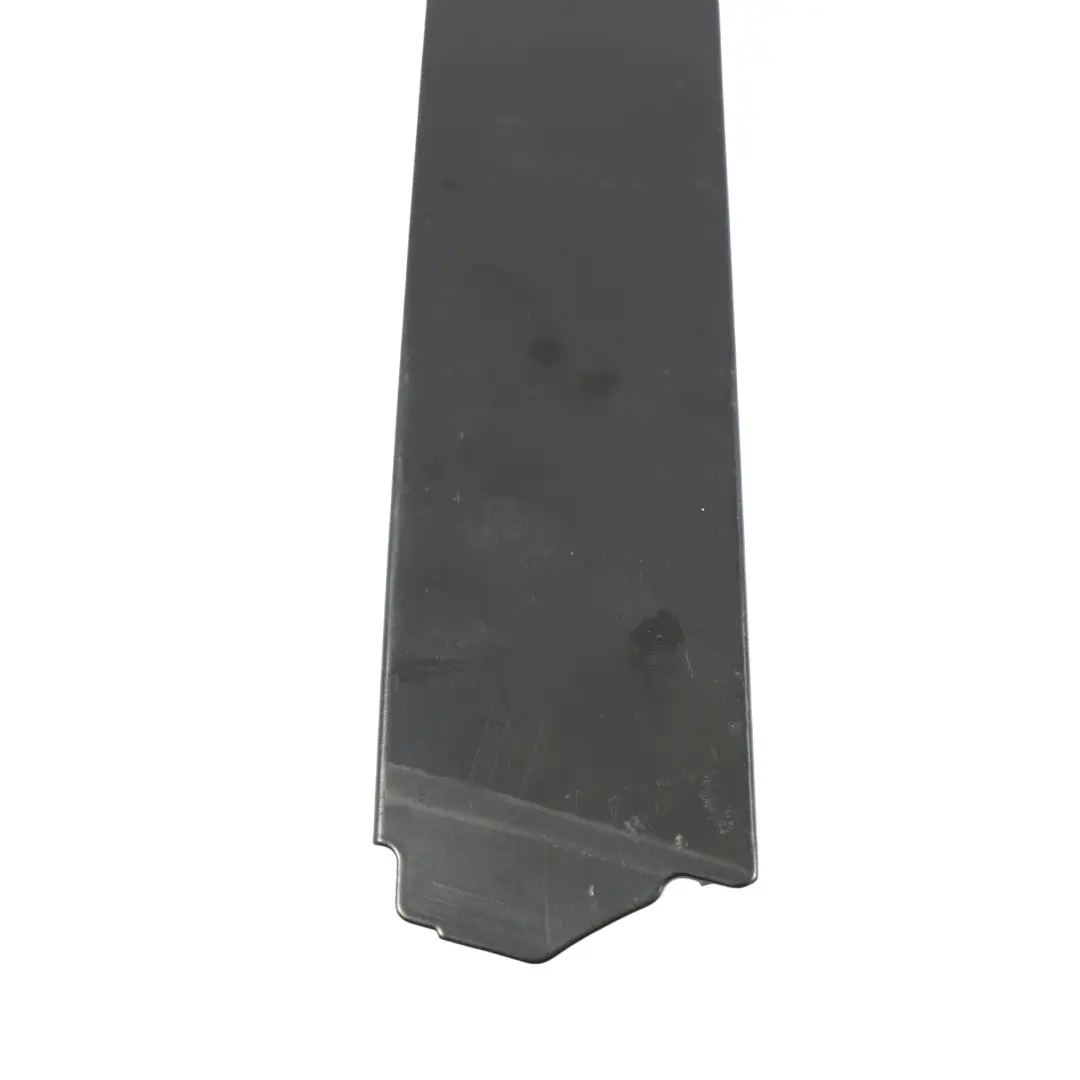 Mk6 Variant Porta Posteriore C Colonna Esterna Trim Sinistra per VW Golf con numero di parte 1K9839903C VW Golf Mk6 Variant Porta Posteriore C Colonna Esterna Trim Sinistra - SKU 1K9839903C - Numero di parte 1K9839903C