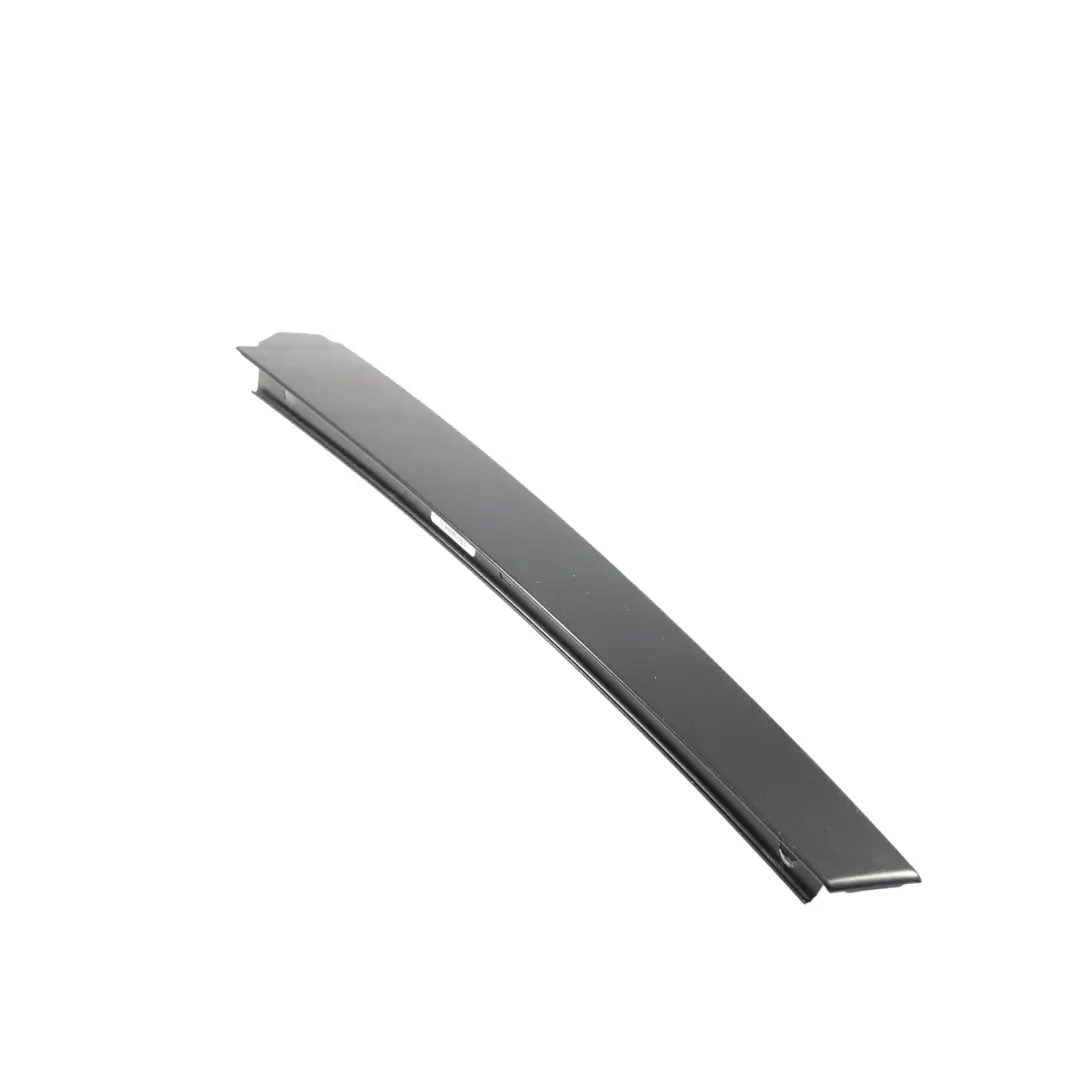 Mk6 Variant Garniture extérieure montant C porte arrière gauche pour VW Golf à propos du numéro de pièce 1K9839903C VW Golf Mk6 Variant Garniture extérieure montant C porte arrière gauche - SKU 1K9839903C - Numéro de pièce 1K9839903C