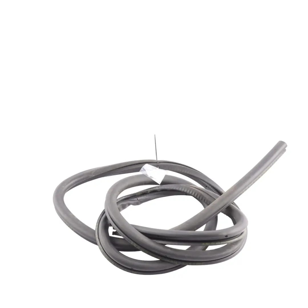 Volkswagen Golf Variant Mk6 Uszczelka Drzwi Tylnych Lewa Prawa - SKU 1K9867913A - Numer Części 1K9867913A