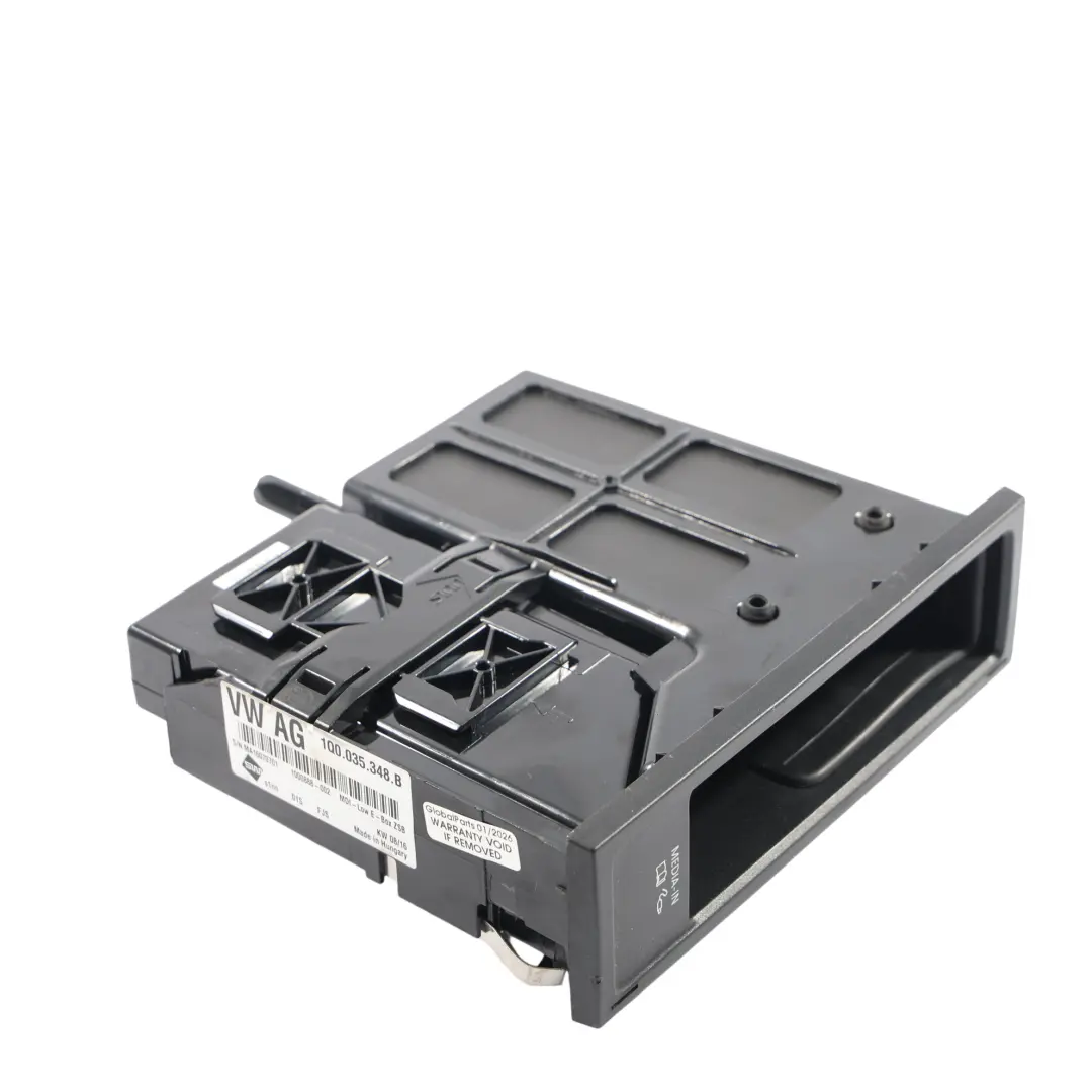 MK3 Golf MK6 Sterownik Multimedia USB do VW Volkswagen Scirocco o numerze 1Q0035348B VW Volkswagen Scirocco MK3 Golf MK6 Sterownik Multimedia USB - SKU 1Q0035348B - Numer Części 1Q0035348B