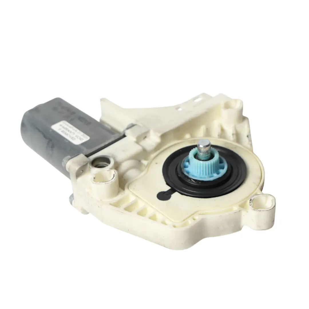 Mk3 Fensterhebermotor Vorne Links Seite für VW Volkswagen Scirocco mit Teilenummer 1Q0959702H VW Volkswagen Scirocco Mk3 Fensterhebermotor Vorne Links Seite - SKU 1Q0959702H-1 - Teilenummer 1Q0959702H