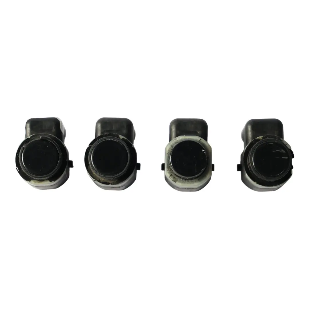 Czujniki Parkowania PDC Zestaw X4 Czarne do Audi A4 B8 o numerze 1S0919275D Audi A4 B8 Czujniki Parkowania PDC Zestaw X4 Czarne - SKU 1S0919275D-MYB - Numer Części 1S0919275D