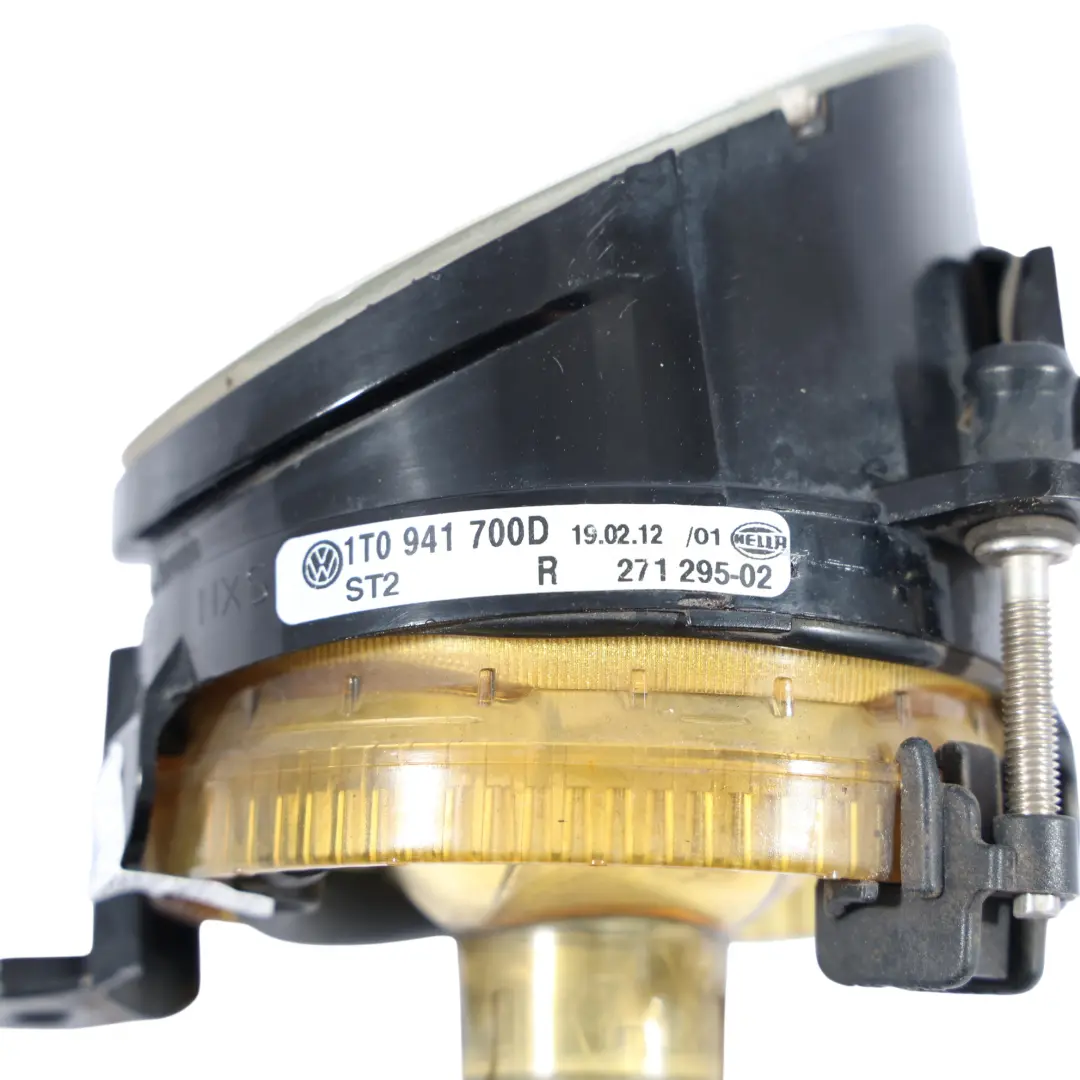 VW Volkswagen Scirocco Mk3 Golf Mk5 Fog Light Lamp Halogen Right O/S - SKU 1T0941700D - Part number 1T0941700D