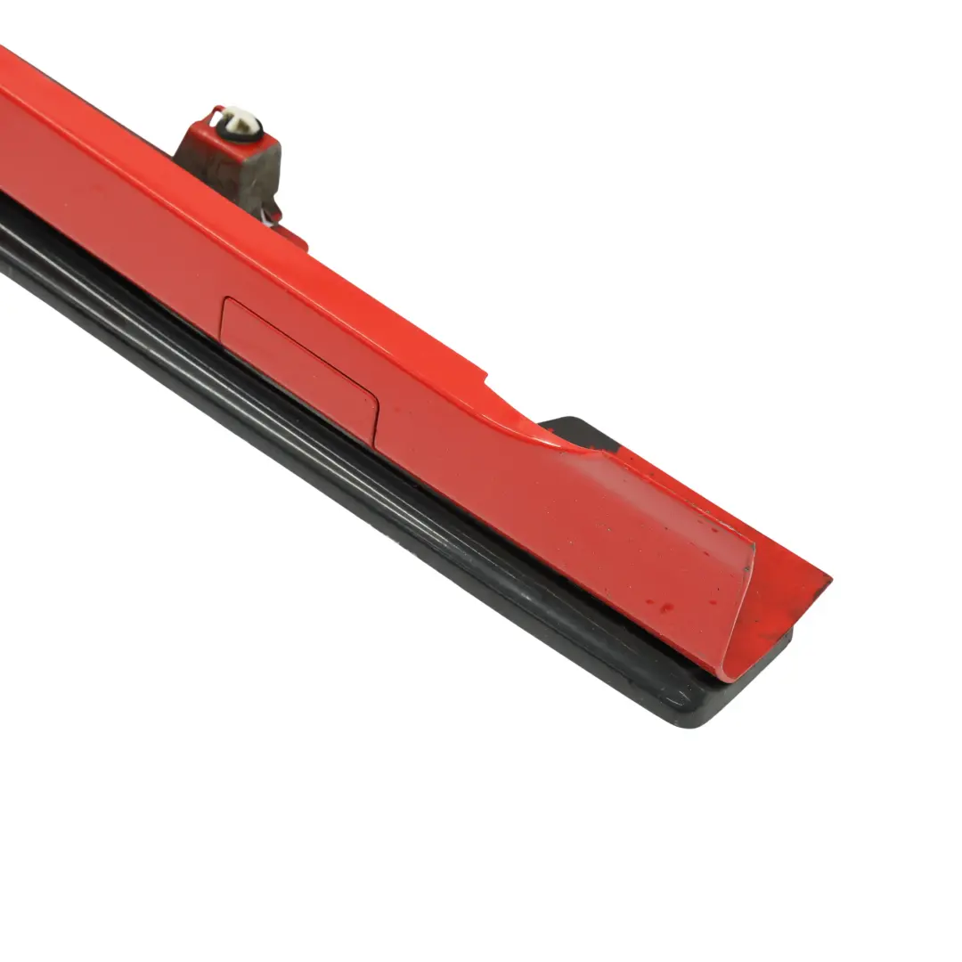 Pannello Di Copertura Fascia Destra Racing Red - ZJ per Ford Fiesta VII 3 Porte con numero di parte 2009167 Ford Fiesta VII 3 Porte Pannello Di Copertura Fascia Destra Racing Red - ZJ - SKU 2009167-RAR - Numero di parte 2009167