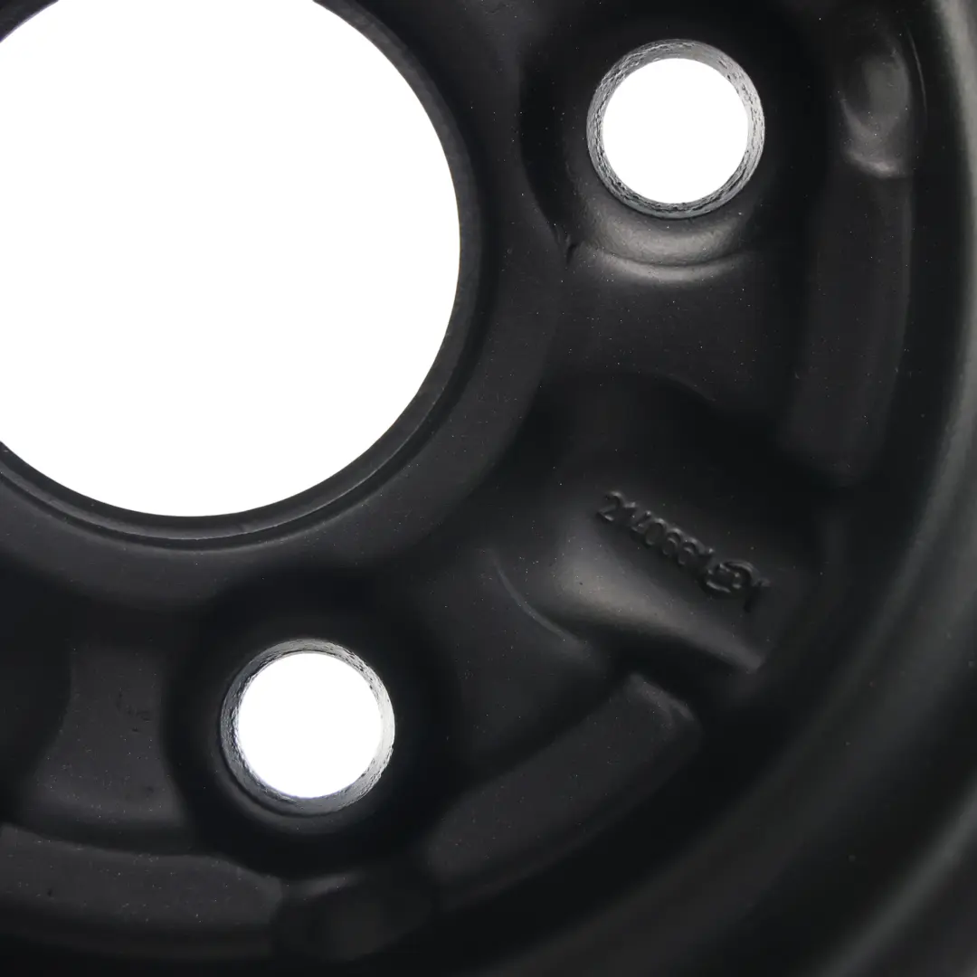 Schwarz Stahlfelge 14" 5.5J ET:45 für Toyota mit Teilenummer 2140661 Toyota Schwarz Stahlfelge 14" 5.5J ET:45 - SKU 2140661 - Teilenummer 2140661