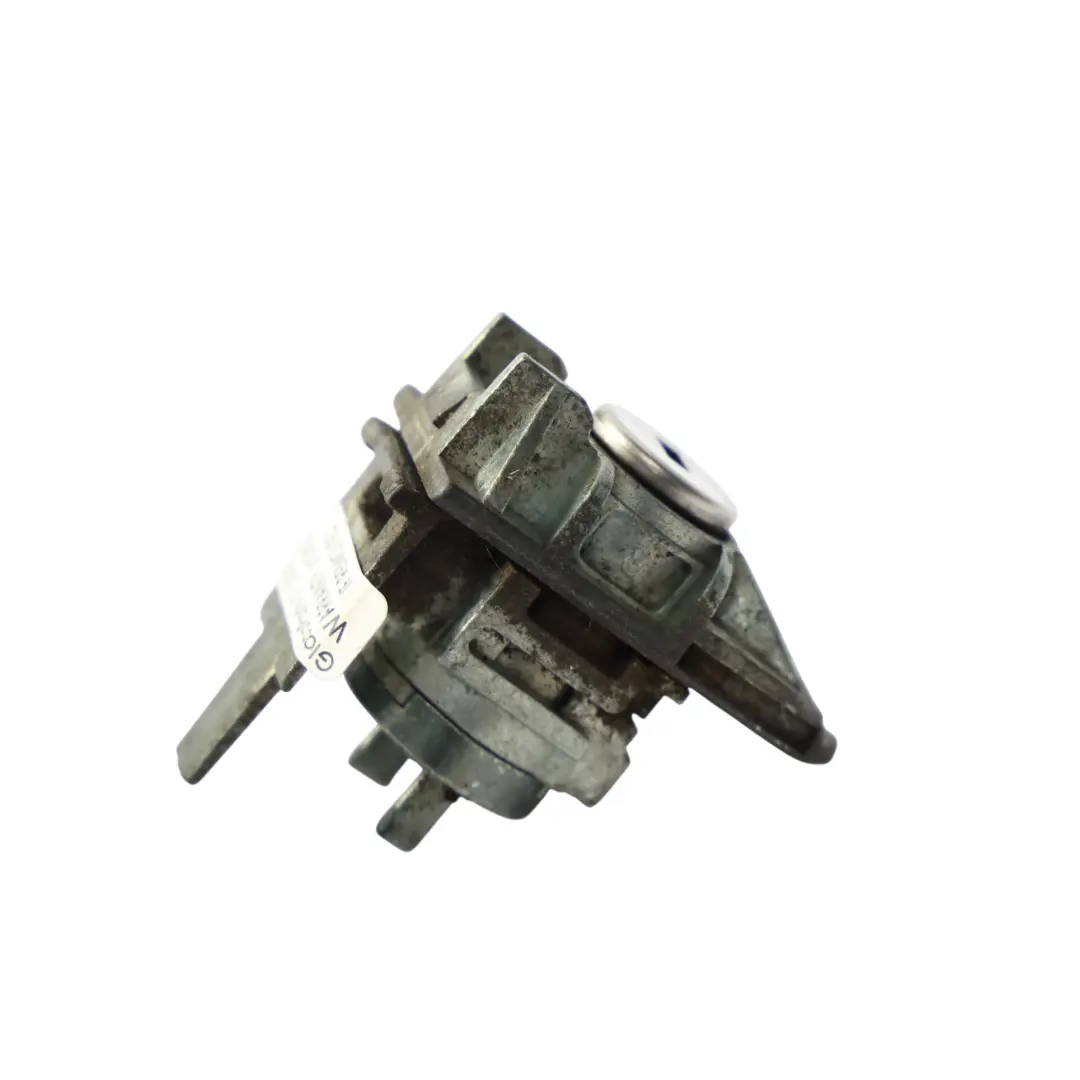 MK3 Front Door Lock Barrel Coil Cylinder Right O/S to Ford Focus with Part number 2163297 Ford Focus MK3 Front Door Lock Barrel Coil Cylinder Right O/S - SKU RHD-2163297 - Part number 2163297