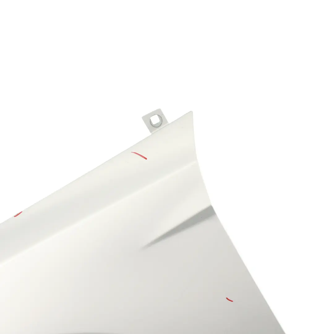 Pannello Laterale Anteriore Sinistro Parafango Moondust Silver ZJ per Ford Focus III con numero di parte 2171304 Ford Focus III Pannello Laterale Anteriore Sinistro Parafango Moondust Silver ZJ - SKU 2171304-MDS - Numero di parte 2171304