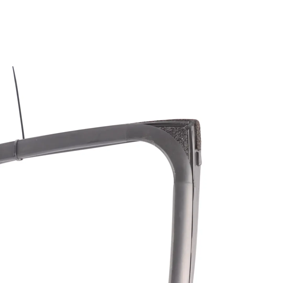 Mk3 Rear Door Window Seal Rubber Gasket Right O/S EB3B-2625824-AB to Ford Ranger with Part number 2290078 Ford Ranger Mk3 Rear Door Window Seal Rubber Gasket Right O/S EB3B-2625824-AB - SKU 2290078 - Part number 2290078