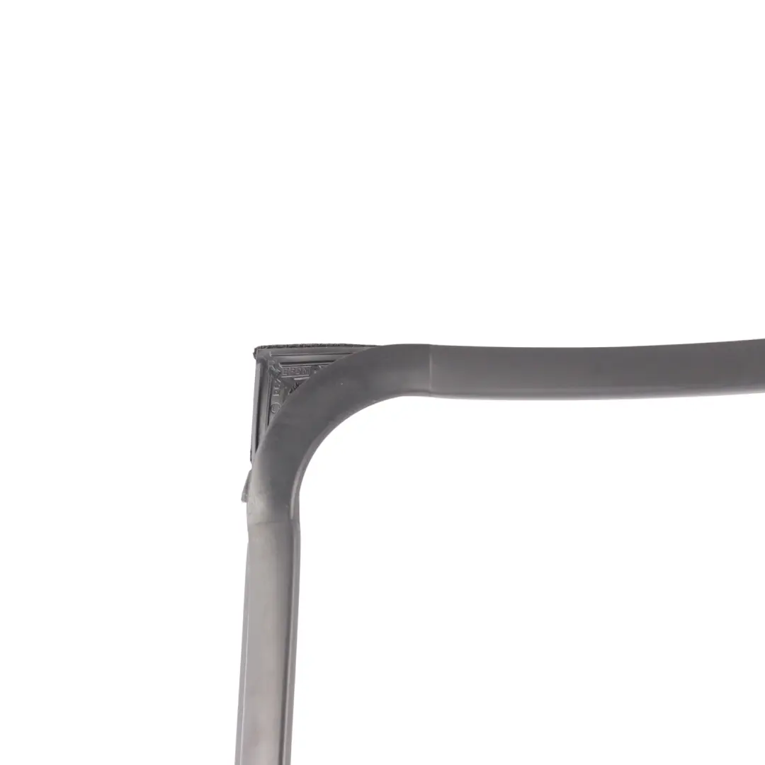 Mk3 Rear Door Window Seal Rubber Gasket Right O/S EB3B-2625824-AB to Ford Ranger with Part number 2290078 Ford Ranger Mk3 Rear Door Window Seal Rubber Gasket Right O/S EB3B-2625824-AB - SKU 2290078 - Part number 2290078