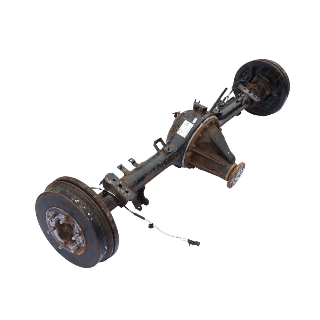 Dyferencjał Tylny Tył 3.55 AB39-4001-BBE do Ford Ranger 2.2 TDCI o numerze 2362772 Ford Ranger 2.2 TDCI Dyferencjał Tylny Tył 3.55 AB39-4001-BBE - SKU 2362772 - Numer Części 2362772