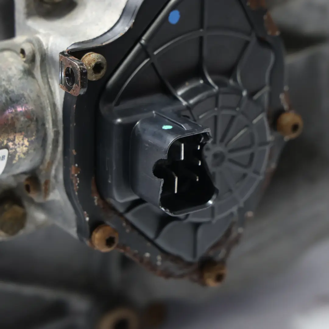 Skrzynia Rozdzielcza Reduktor AB39-7A195-BG do Ford Ranger 2.2 TDCi o numerze 2526922 Ford Ranger 2.2 TDCi Skrzynia Rozdzielcza Reduktor AB39-7A195-BG - SKU 2526922 - Numer Części 2526922