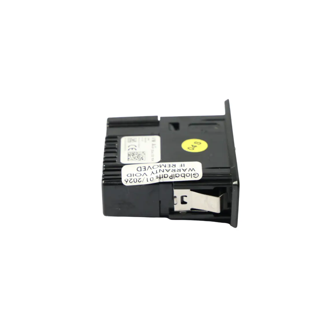 Mk8 Presa Di Corrente USB-C Doppia Posteriore per Volkswagen T-Roc Golf con numero di parte 2G6035954 Volkswagen T-Roc Golf Mk8 Presa Di Corrente USB-C Doppia Posteriore - SKU 2G6035954 - Numero di parte 2G6035954