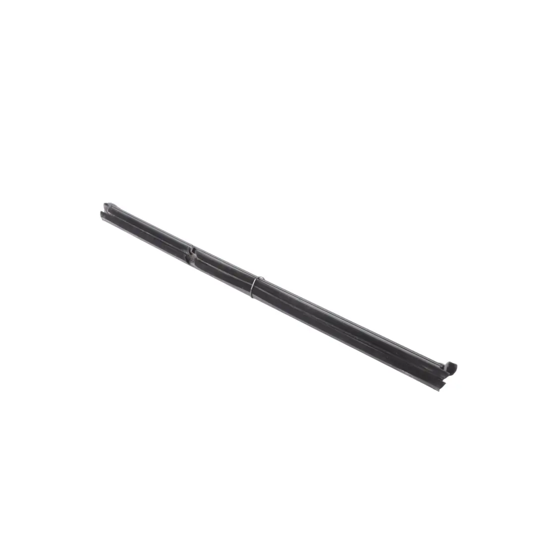 Guarnizione Finestrino Posteriore Destra per Volkswagen T-Roc R A11 con numero di parte 2GA839480B Volkswagen T-Roc R A11 Guarnizione Finestrino Posteriore Destra - SKU 2GA839480B - Numero di parte 2GA839480B