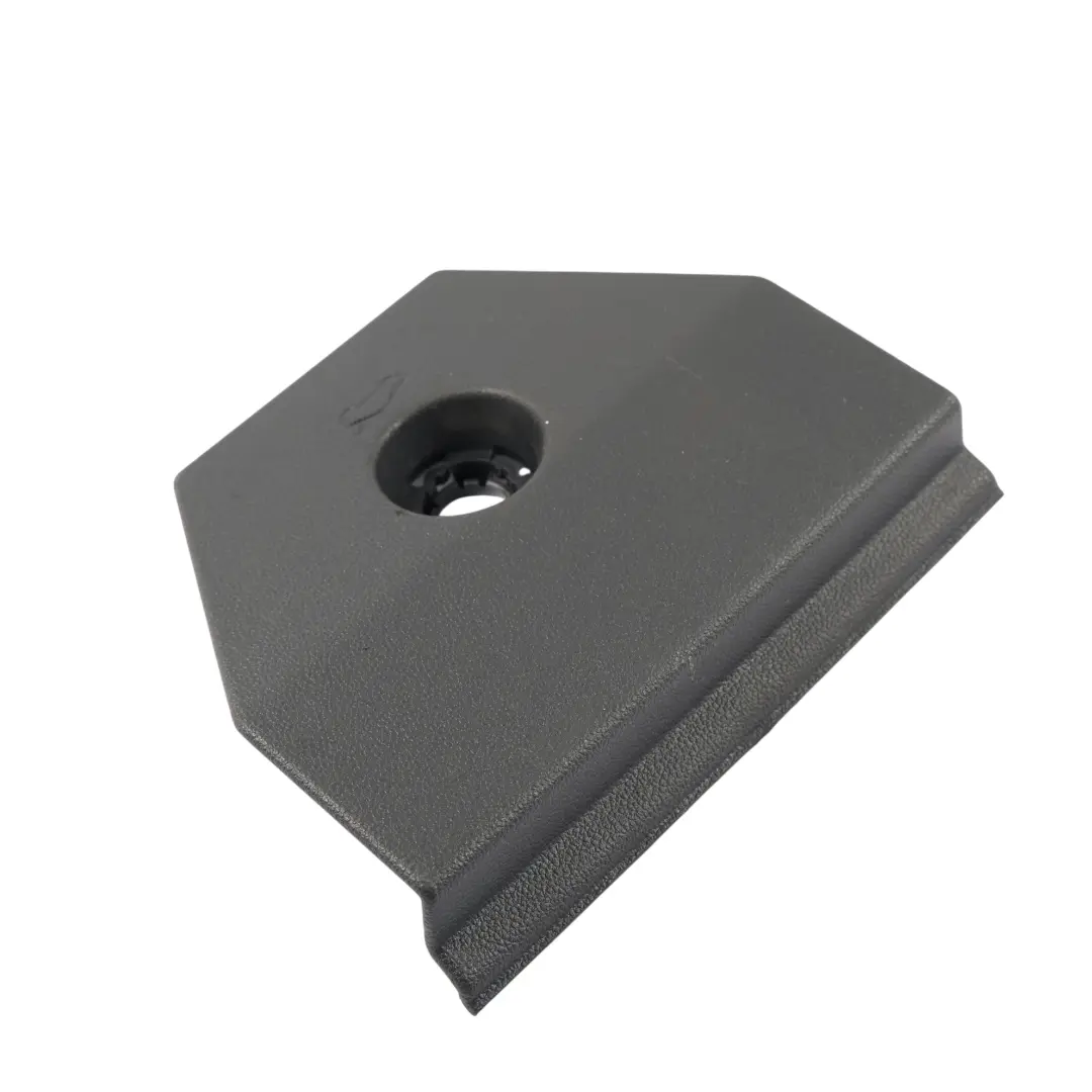 Embellecedor Del Panel Del Maletero Negro para Volkswagen T-Roc con número de pieza 2GA860285 Volkswagen T-Roc Embellecedor Del Panel Del Maletero Negro - SKU 2GA860285 - Número de pieza 2GA860285