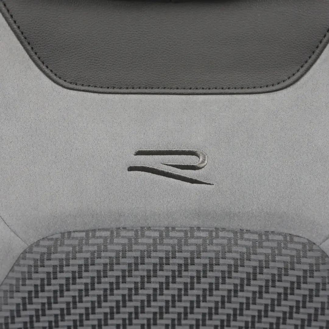 R-Line Fotel Przedni Lewy Przód Materiałowy Czarno Szary do Volkswagen T-Roc o numerze 2GA881805BR Volkswagen T-Roc R-Line Fotel Przedni Lewy Przód Materiałowy Czarno Szary - SKU 2GA881805BR-1 - Numer Części 2GA881805BR