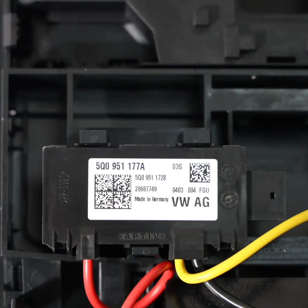 Seat Arona Innen leseleuchte Höflich keitsleuchte Dach Vorne - SKU 2GA947105S - Teilenummer 2GA947105S