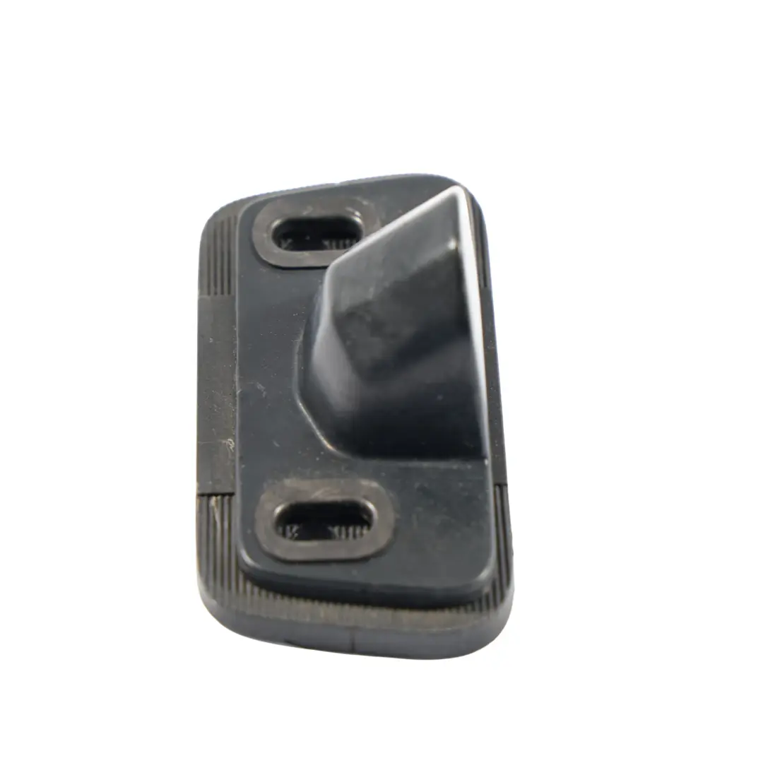 2K Mk3 Hintere Heckklappe Catch Latch Stopper für Volkswagen Caddy mit Teilenummer 2K0827683B Volkswagen Caddy 2K Mk3 Hintere Heckklappe Catch Latch Stopper - SKU 2K0827683B - Teilenummer 2K0827683B