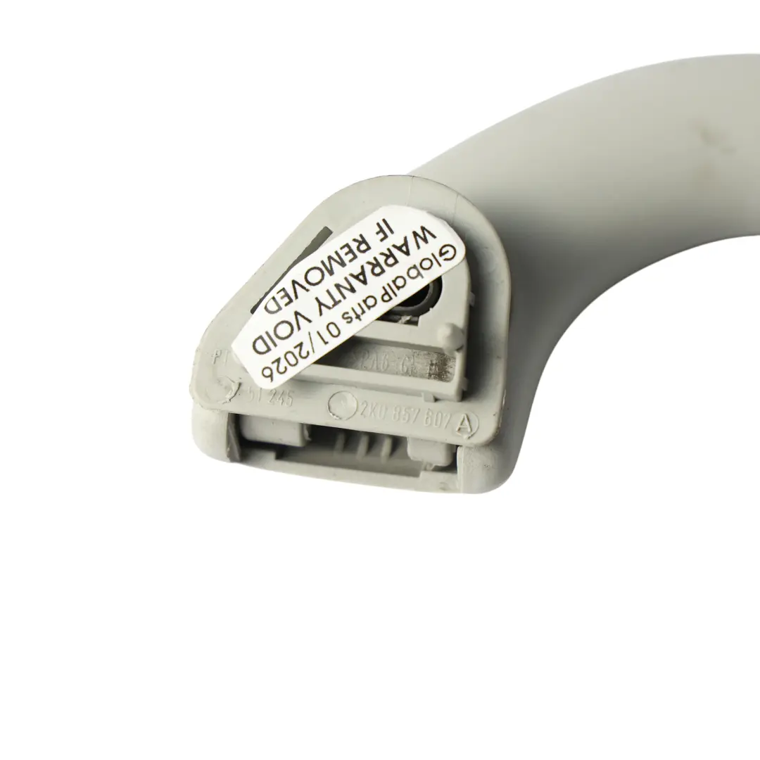 2K Podsufitka Uchwyt Dachowy Przód do VW Volkswagen Caddy Maxi o numerze 2K0857607A VW Volkswagen Caddy Maxi 2K Podsufitka Uchwyt Dachowy Przód - SKU 2K0857607A - Numer Części 2K0857607A