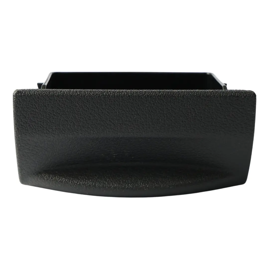 2K Consola Central Almacenamiento Lugar Cenicero para Volkswagen Caddy con número de pieza 2K0857977C Volkswagen Caddy 2K Consola Central Almacenamiento Lugar Cenicero - SKU 2K0857977C - Número de pieza 2K0857977C