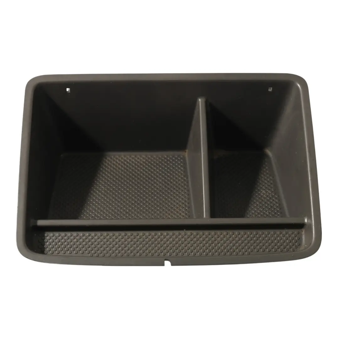 2K Tableau De Bord Plateau Central Rangement C pour Volkswagen Caddy à propos du numéro de pièce 2K0858122 Volkswagen Caddy 2K Tableau De Bord Plateau Central Rangement C - SKU 2K0858122 - Numéro de pièce 2K0858122