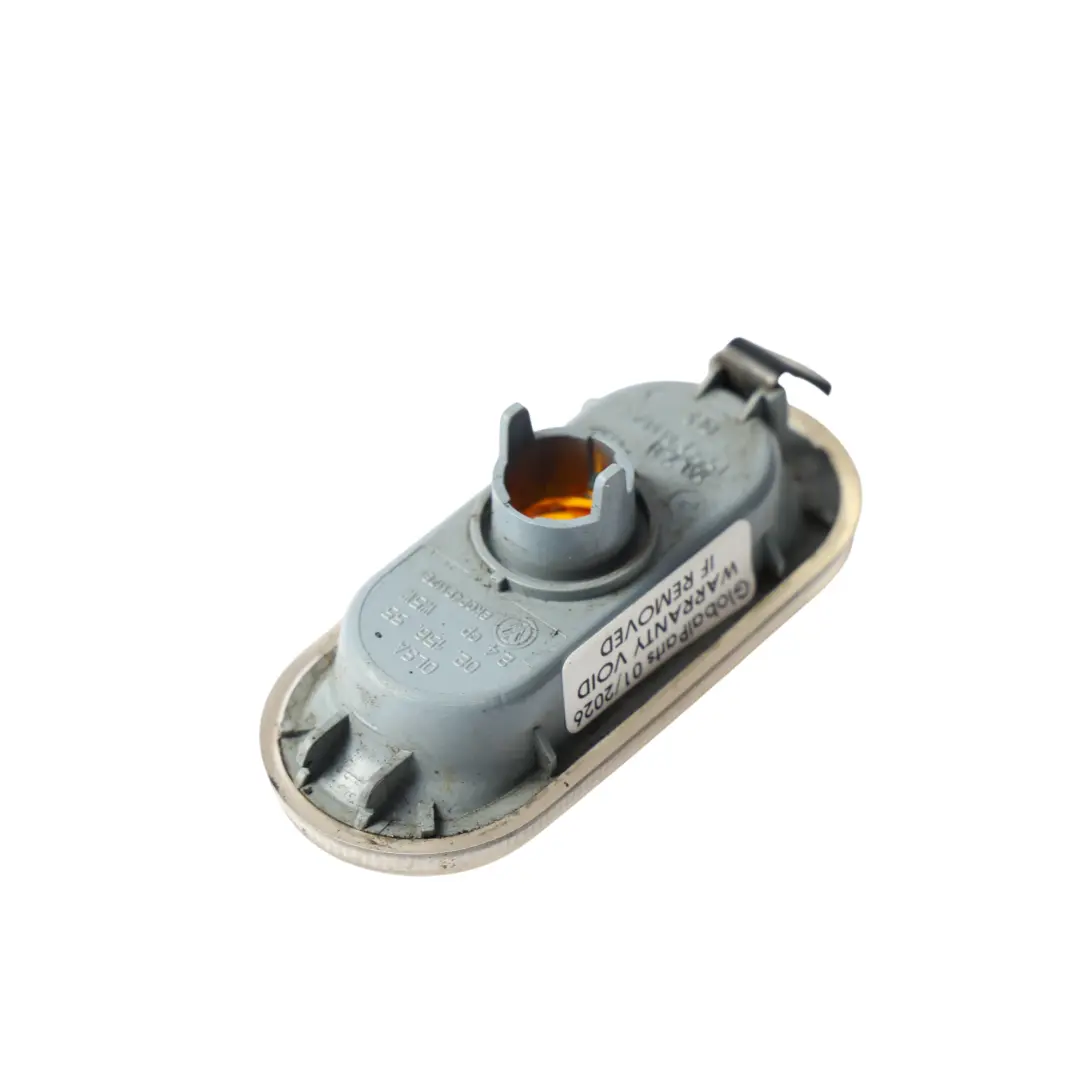 2K Indicatore Direzione Laterale Anteriore Sinistra Destra per VW Caddy con numero di parte 2K0949117B VW Caddy 2K Indicatore Direzione Laterale Anteriore Sinistra Destra - SKU 2K0949117B - Numero di parte 2K0949117B