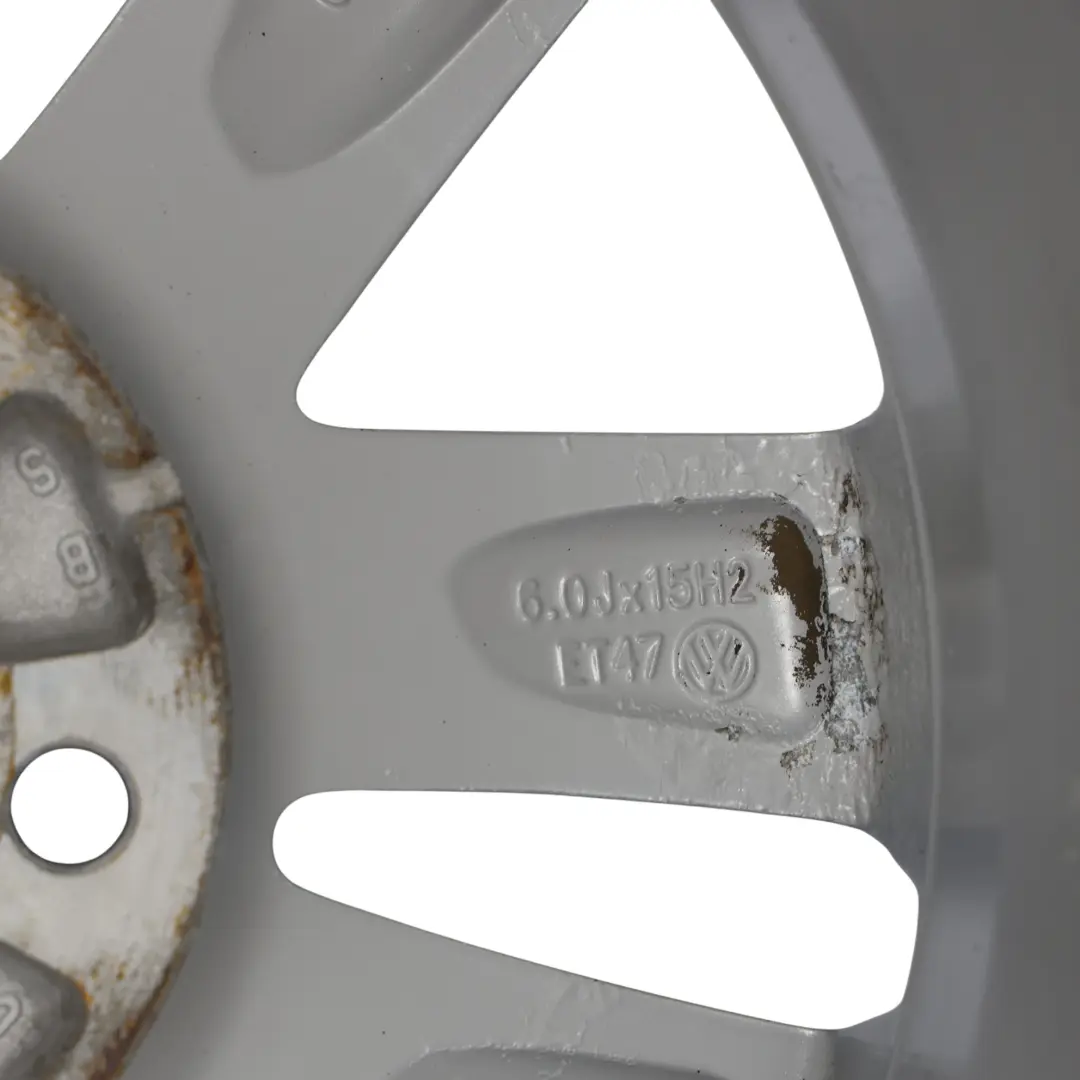 2K Silver Wheel Alloy Rim 15" 6J ET:47 to Volkswagen Caddy with Part number 2K5601025 Volkswagen Caddy 2K Silver Wheel Alloy Rim 15" 6J ET:47 - SKU 2K5601025-3 - Part number 2K5601025