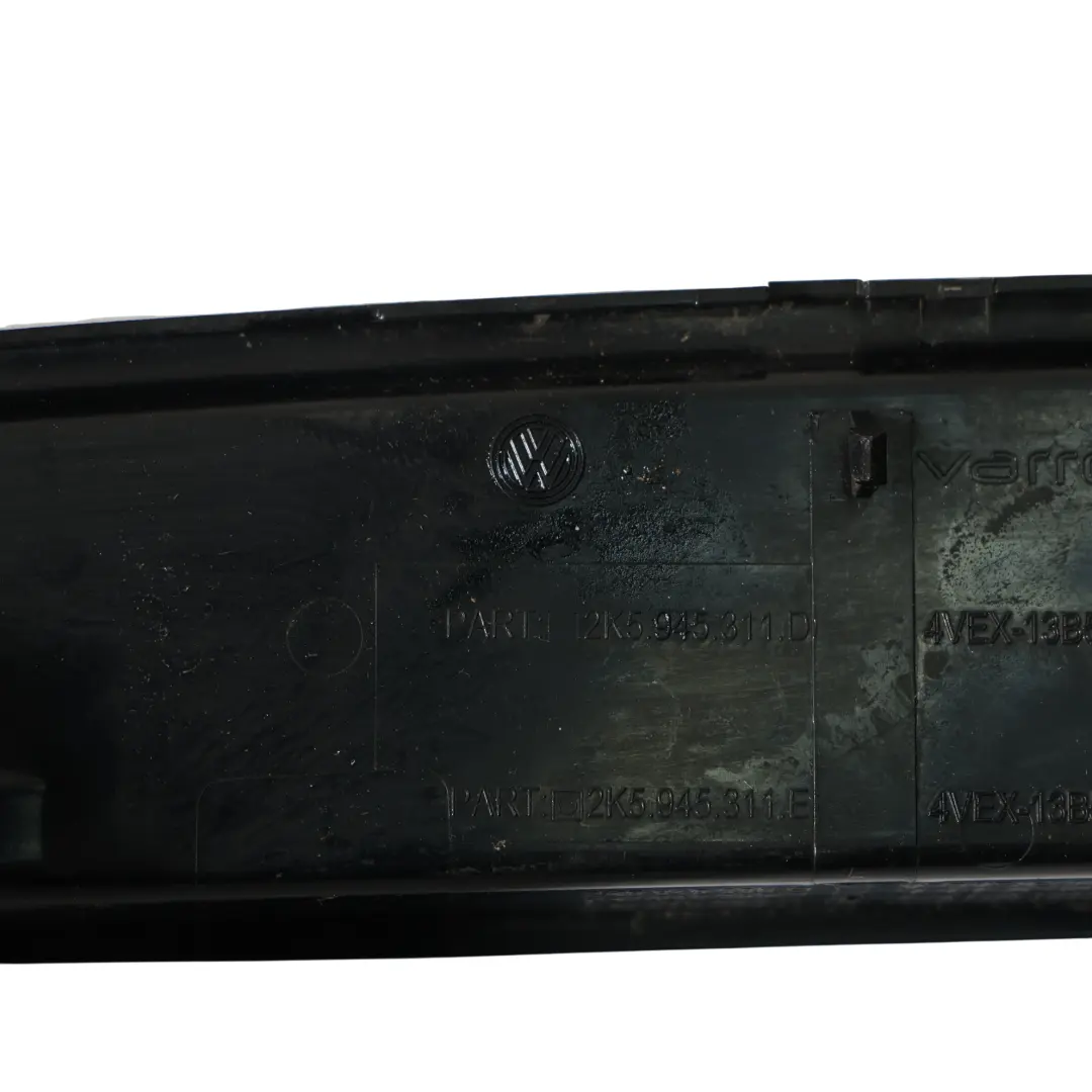 Mk3 2K Pannello Copertura Luci Posteriore Nero per Volkswagen Caddy con numero di parte 2K5945312E Volkswagen Caddy Mk3 2K Pannello Copertura Luci Posteriore Nero - SKU 2K5945311E - Numero di parte 2K5945312E