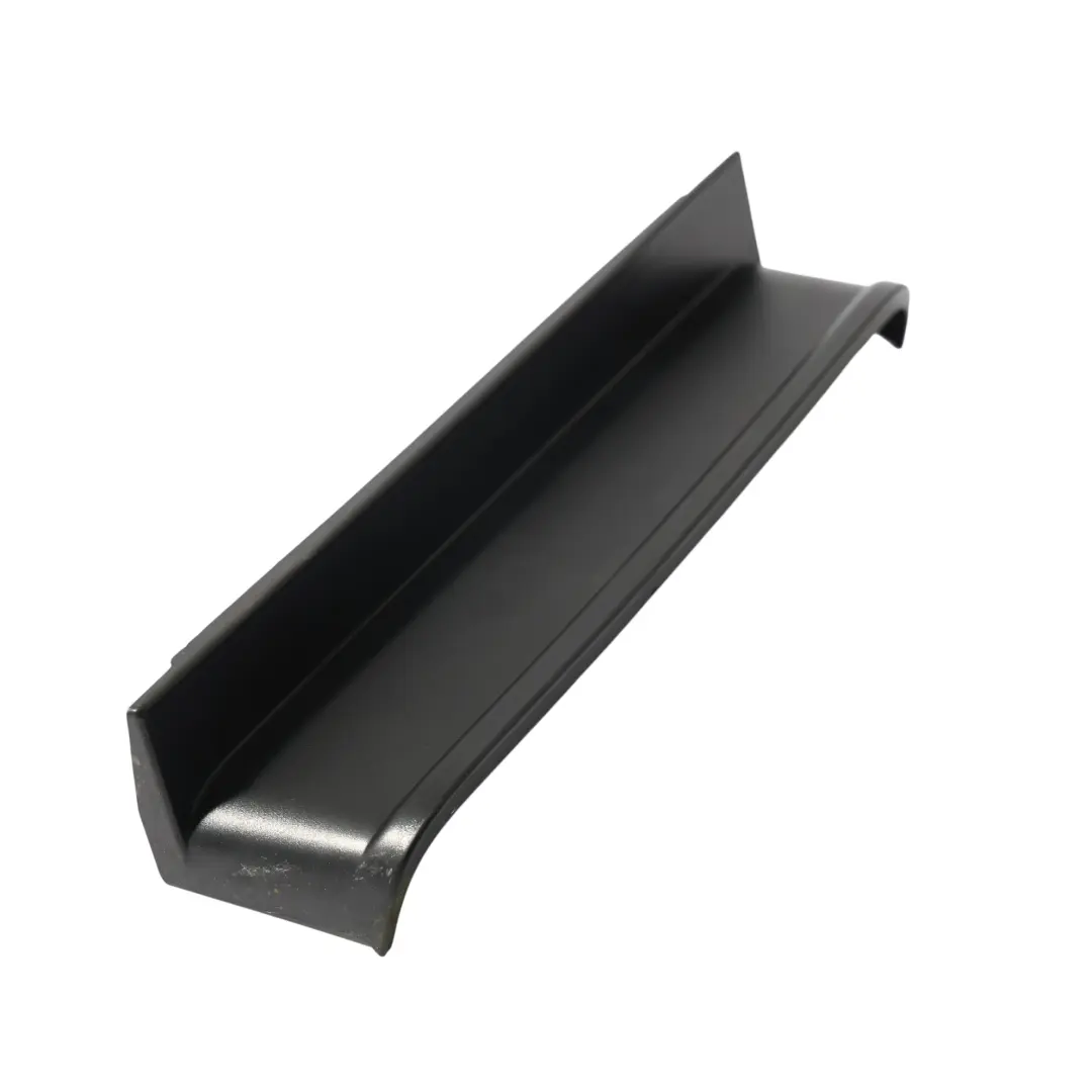 Mk3 2K Osłona Listwa Światła Prawy Tył Czarna do Volkswagen Caddy o numerze 2K5945312E Volkswagen Caddy Mk3 2K Osłona Listwa Światła Prawy Tył Czarna - SKU 2K5945312E - Numer Części 2K5945312E