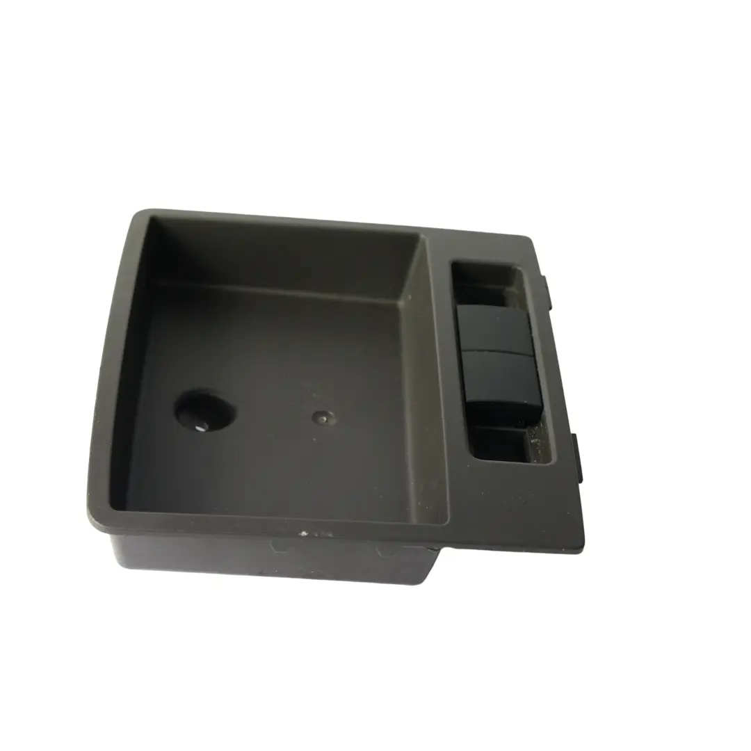 2K Mk3 Bandeja Almacenamiento Consola para VW Volkswagen Touran Caddy con número de pieza 2K6863284 VW Volkswagen Touran Caddy 2K Mk3 Bandeja Almacenamiento Consola - SKU 2K6863284 - Número de pieza 2K6863284