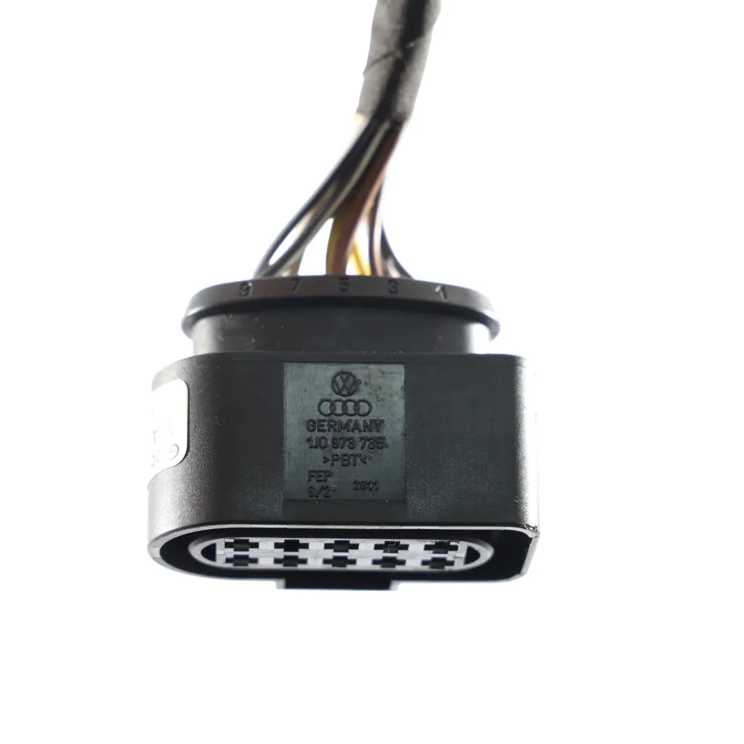 2K Wiązka Przewodów Lampy Przód Przedniej Lewej do Volkswagen Caddy o numerze 2K6941005B Volkswagen Caddy 2K Wiązka Przewodów Lampy Przód Przedniej Lewej - SKU 2K6941005B-2 - Numer Części 2K6941005B