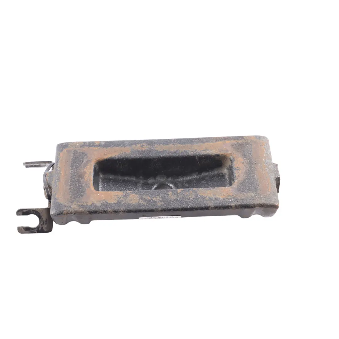 Plate Leaf Spring to Volkswagen Crafter Sy U Bolt with Part number 2N0599175D Volkswagen Crafter Sy U Bolt Plate Leaf Spring - SKU 2N0599175D - Part number 2N0599175D