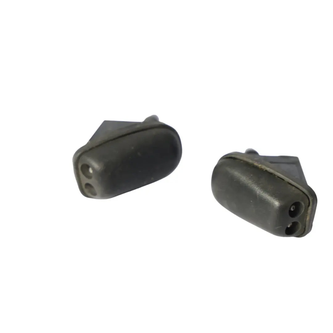 Ford Fiesta MK7 Buse De Lavage De Pare-Brise Jet Set 2N11-17666-AD - SKU 2N1117666AD - Numéro de pièce 2N1117666AD