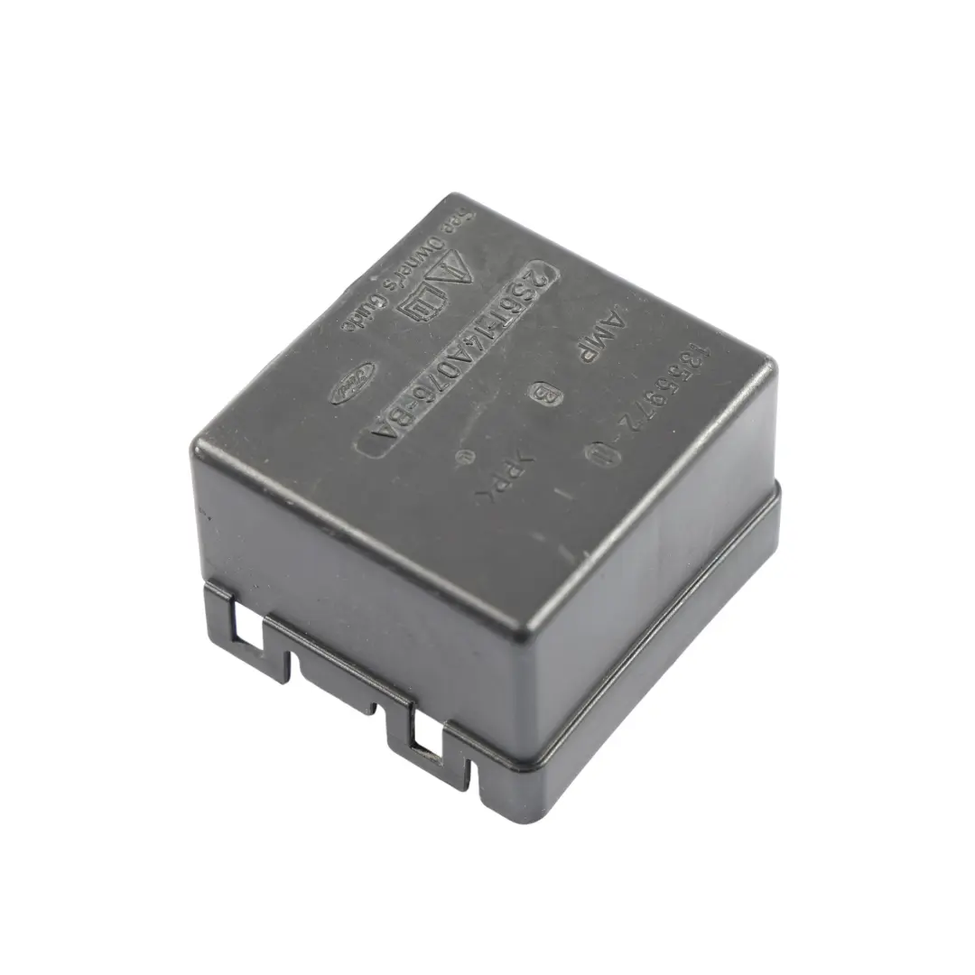 Tapa De La Caja De Fusibles Embellecedora para Ford B-Max Fiesta VI con número de pieza 2S6T-14A076-BA Ford B-Max Fiesta VI Tapa De La Caja De Fusibles Embellecedora - SKU 2S6T-14A076-BA - Número de pieza 2S6T-14A076-BA