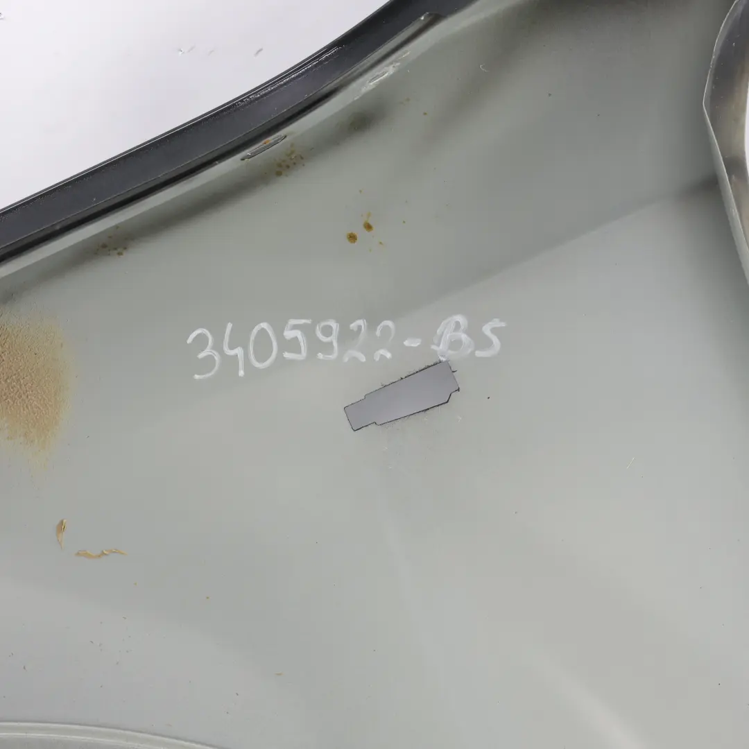 Pannello Laterale Parafango Ala Anteriore Destra Black Sapphire - 475 per BMW X3 E83 con numero di parte 3405922 BMW X3 E83 Pannello Laterale Parafango Ala Anteriore Destra Black Sapphire - 475 - SKU 3405922-BS - Numero di parte 3405922