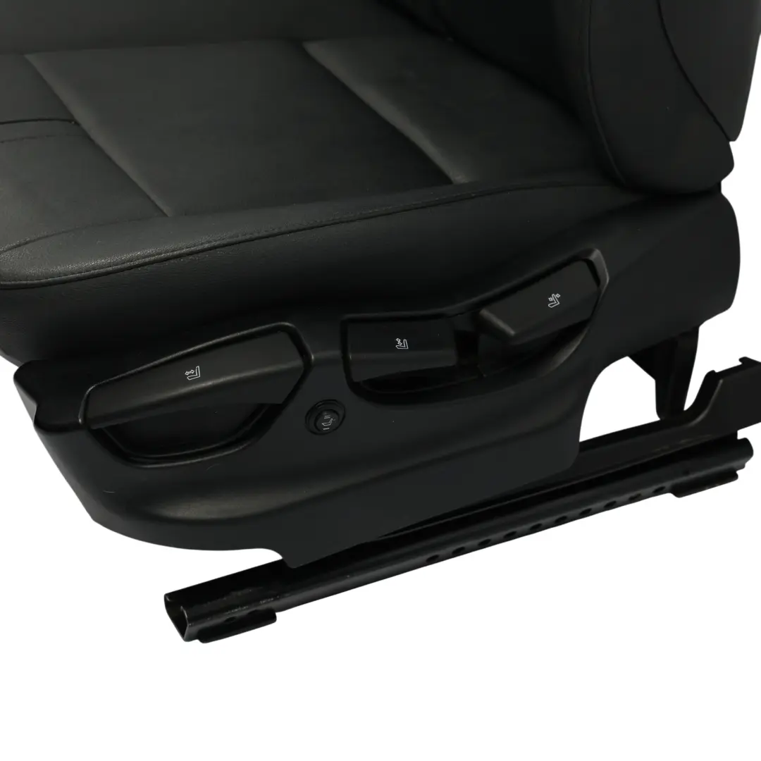 Sedile Anteriore Sportivo In Similpelle Sensatec Nero Sinistro per BMW X3 E83 LCI con numero di parte 3448603 BMW X3 E83 LCI Sedile Anteriore Sportivo In Similpelle Sensatec Nero Sinistro - SKU 3448603-2 - Numero di parte 3448603