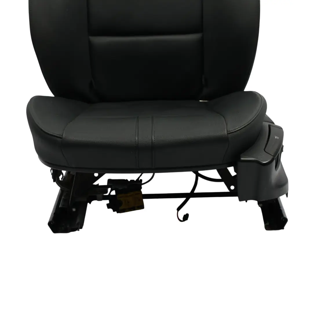 Asiento Delantero Sport Imitación Cuero Sensatec Negro Izquierdo para BMW X3 E83 LCI con número de pieza 3448603 BMW X3 E83 LCI Asiento Delantero Sport Imitación Cuero Sensatec Negro Izquierdo - SKU 3448603-2 - Número de pieza 3448603
