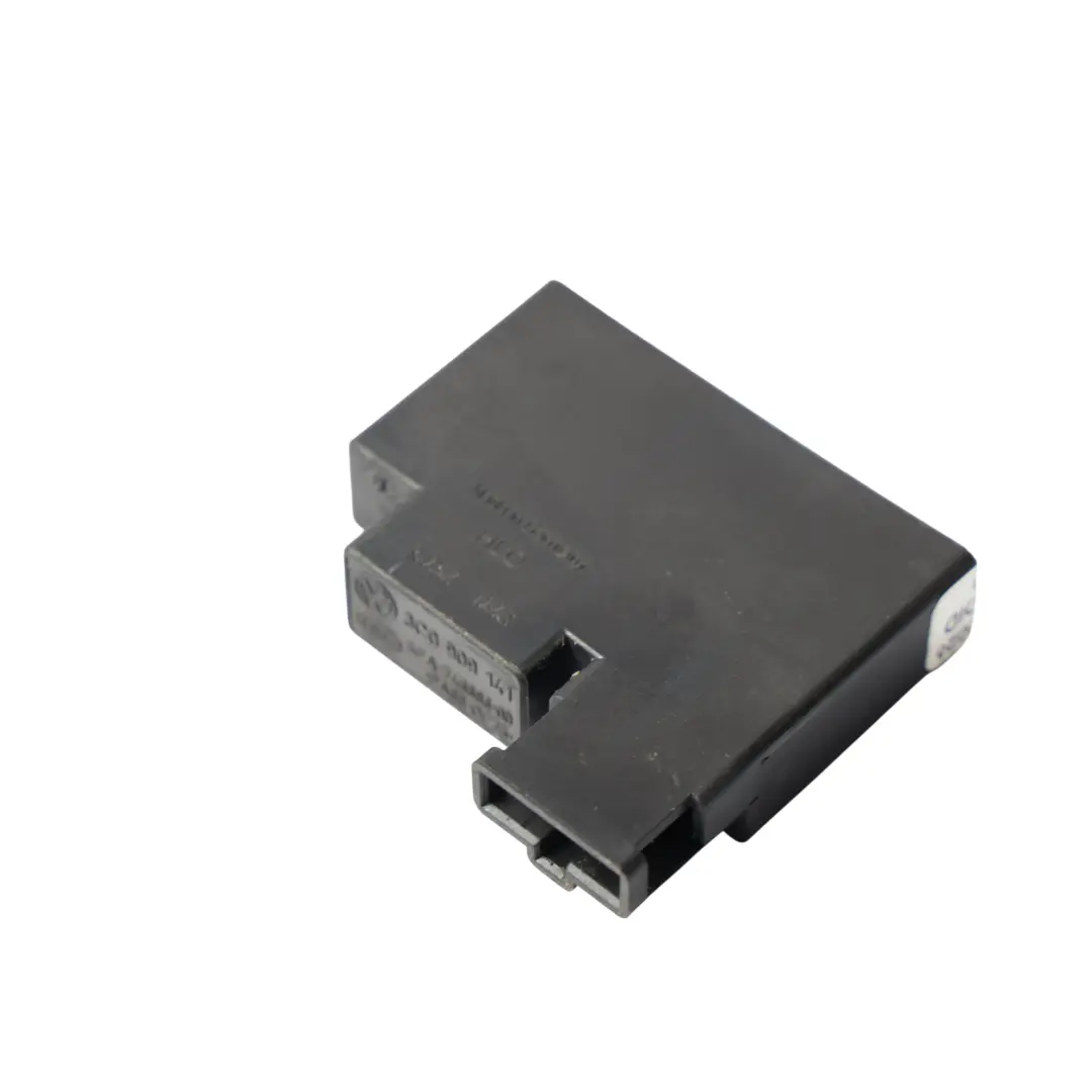 Mk3 Keyless Entry Antenna Control Module to Audi S1 8X Skoda Octavia with Part number 3C0909141 Audi S1 8X Skoda Octavia Mk3 Keyless Entry Antenna Control Module - SKU 3C0909141 - Part number 3C0909141