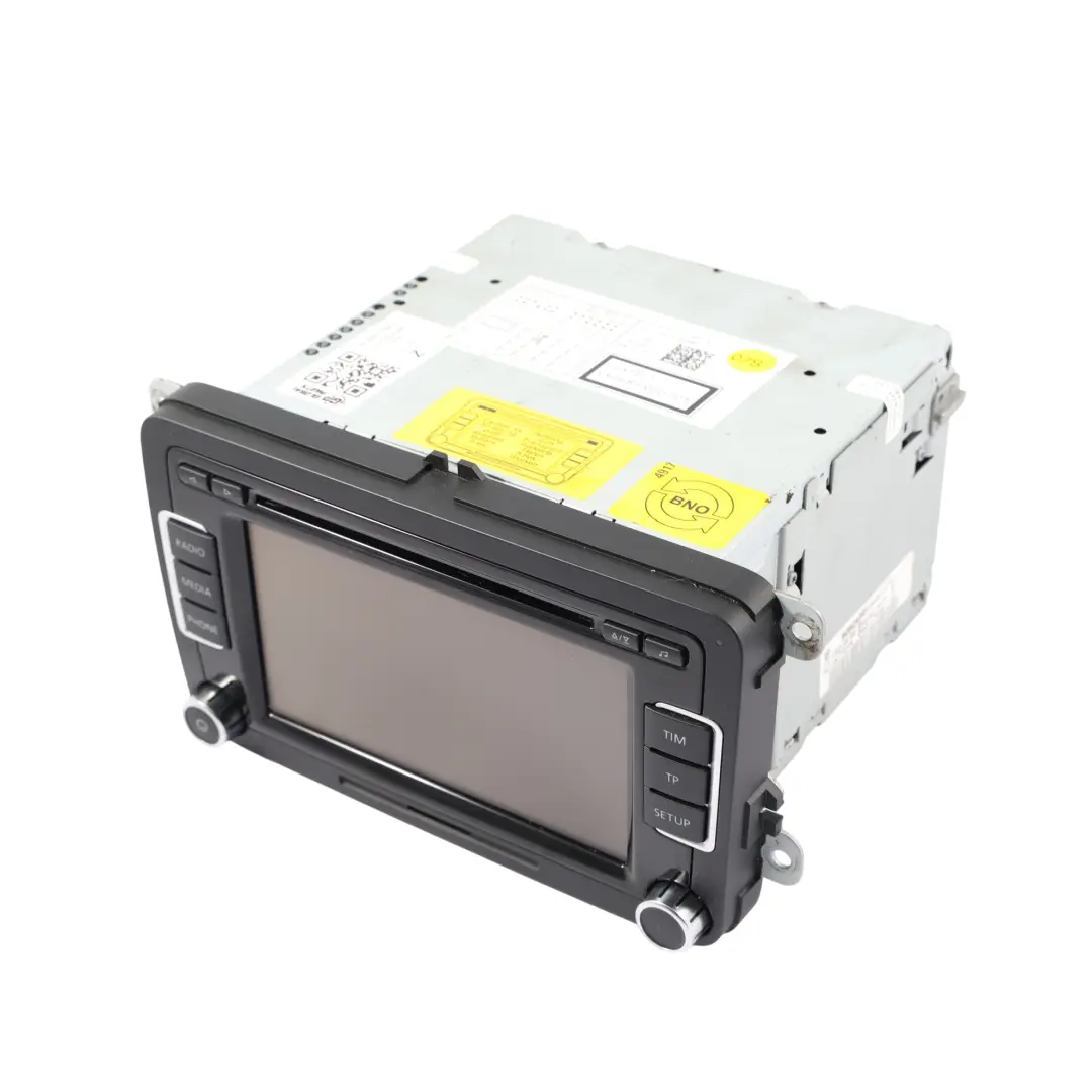 Radio Unidad Principal RNS DAB Multimedia 3C8035195FX para Volkswagen VW Scirocco III con número de pieza 3C8057195FX Volkswagen VW Scirocco III Radio Unidad Principal RNS DAB Multimedia 3C8035195FX - SKU 3C8057195FX - Número de pieza 3C8057195FX