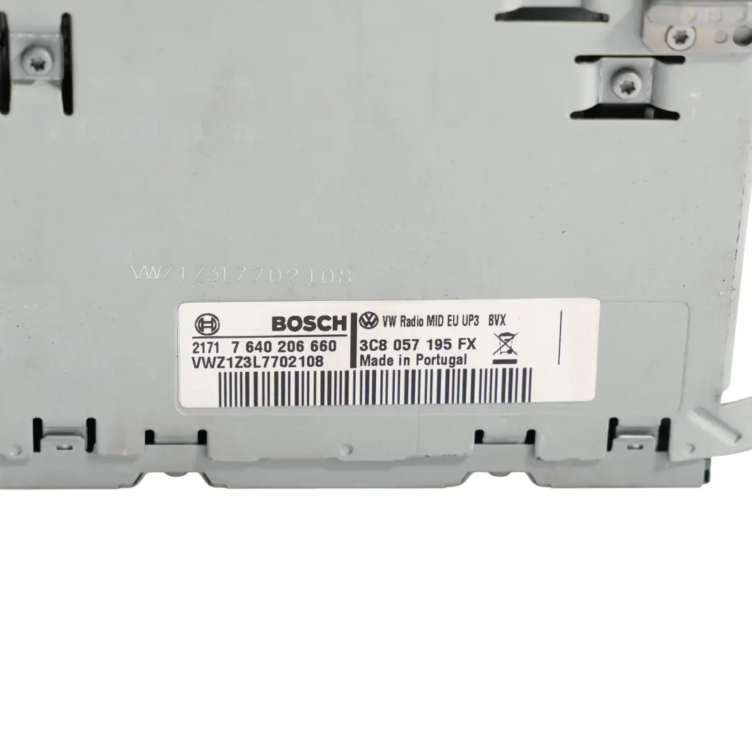 Radio RNS DAB Multimedia 3C8035195FX per Volkswagen Scirocco III con numero di parte 3C8057195FX Volkswagen Scirocco III Radio RNS DAB Multimedia 3C8035195FX - SKU 3C8057195FX - Numero di parte 3C8057195FX