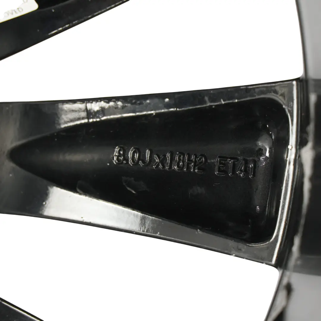 Mk3 Schwarz Alufelge 18" 8J ET:41 für Volkswagen Scirocco mit Teilenummer 3C8601025D Volkswagen Scirocco Mk3 Schwarz Alufelge 18" 8J ET:41 - SKU 3C8601025D-3 - Teilenummer 3C8601025D