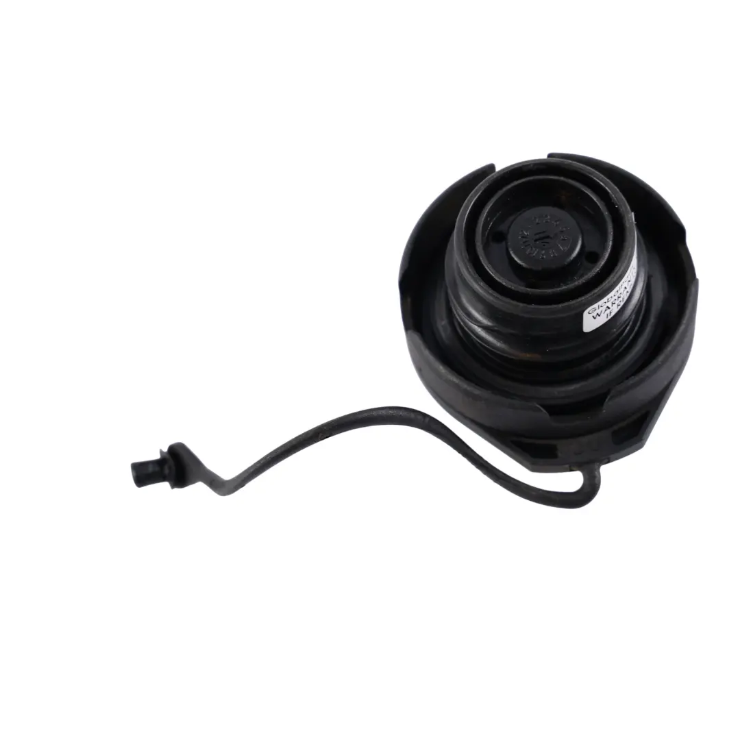 Deckel Einfüllstutzen 1K0201553J für Volkswagen Jetta A6 Diesel Tank mit Teilenummer 3D0201550AF Volkswagen Jetta A6 Diesel Tank Deckel Einfüllstutzen 1K0201553J - SKU 3D0201550AF - Teilenummer 3D0201550AF