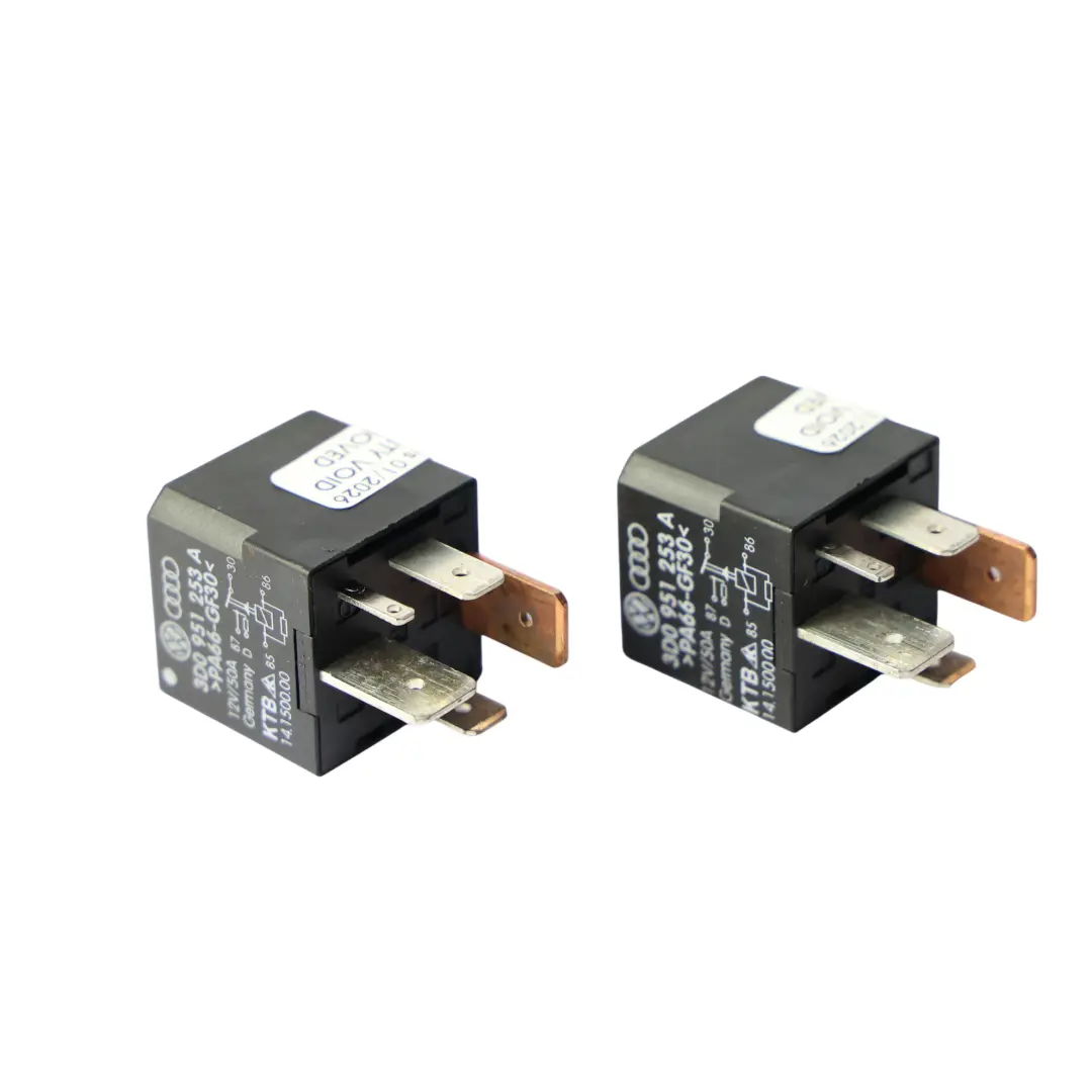 Relais Noir 5 Broches 12V 50A pour VW Volkswagen Audi Seat Skoda 433 à propos du numéro de pièce 3D0951253A VW Volkswagen Audi Seat Skoda 433 Relais Noir 5 Broches 12V 50A - SKU 3D0951253A-1 - Numéro de pièce 3D0951253A