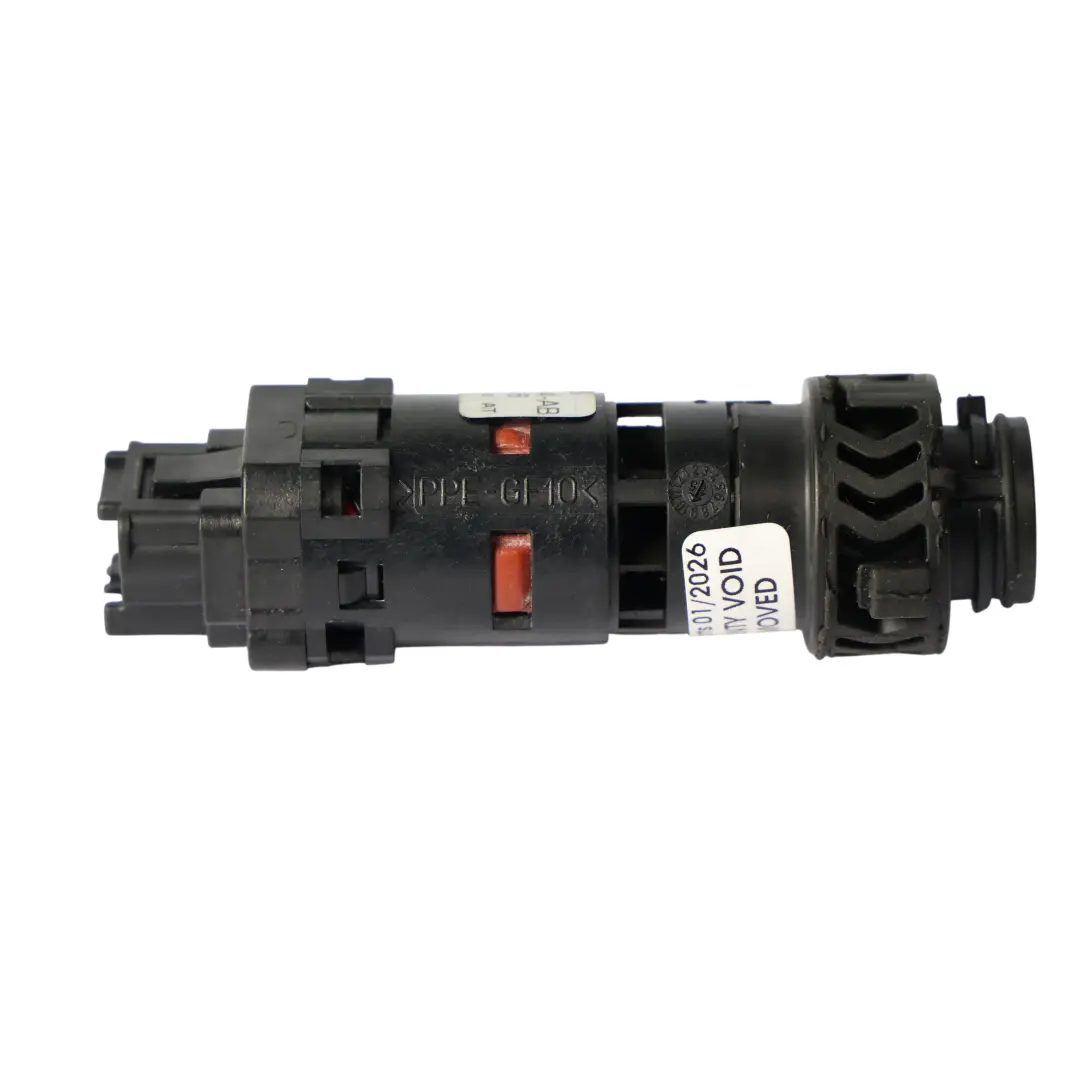 Forda Fiesty MK7 Czujnik Sensor Temperatury Wewnętrznej Kabiny 3M5T19C734AB do o numerze 3M5T-19C734-AB Forda Fiesty MK7 Czujnik Sensor Temperatury Wewnętrznej Kabiny 3M5T19C734AB - SKU 3M5T-19C734-AB - Numer Części 3M5T-19C734-AB