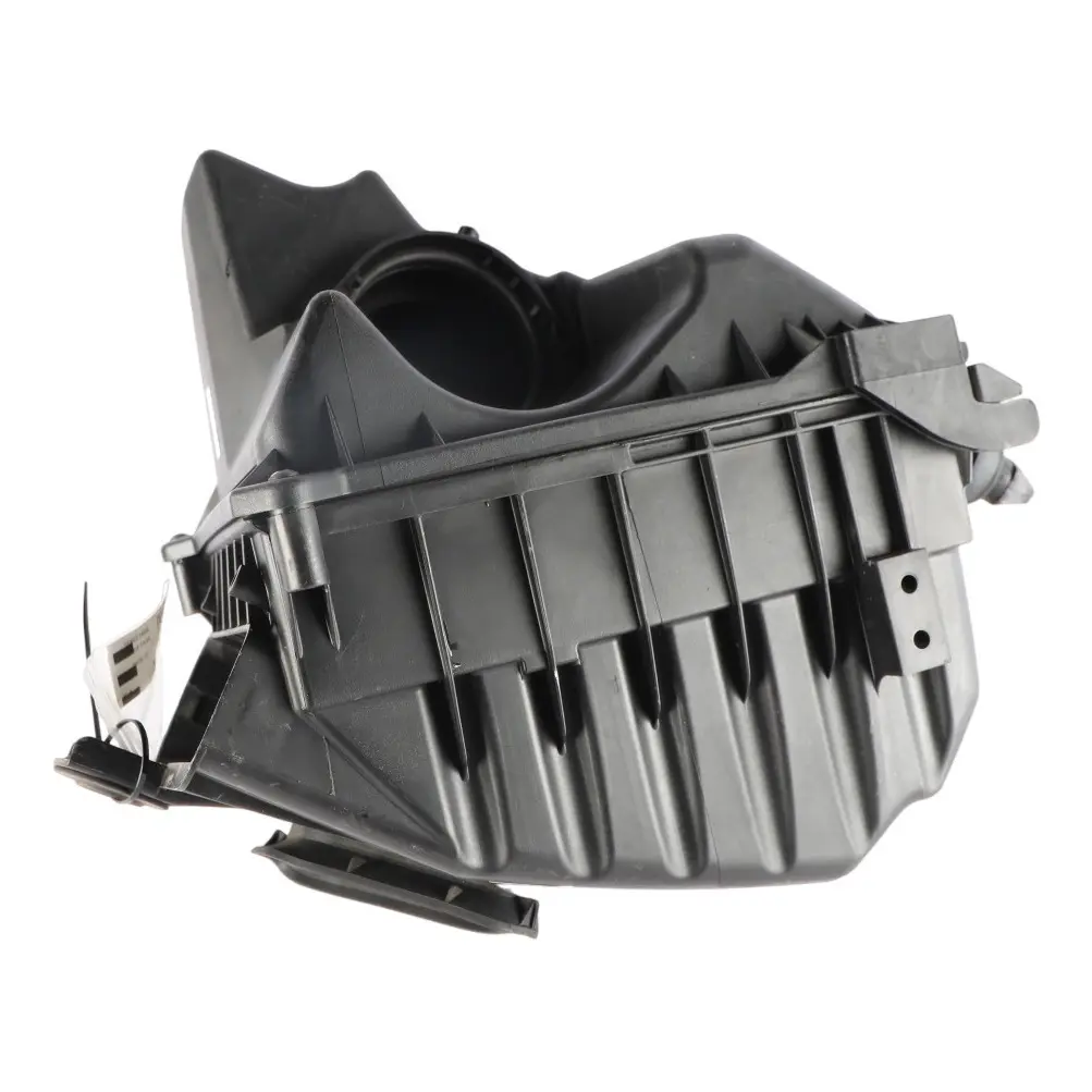 Seat Exeo 3R 2.0 TDI Air Filter Box Housing - SKU 3R0133837 - Part number 3R0133837