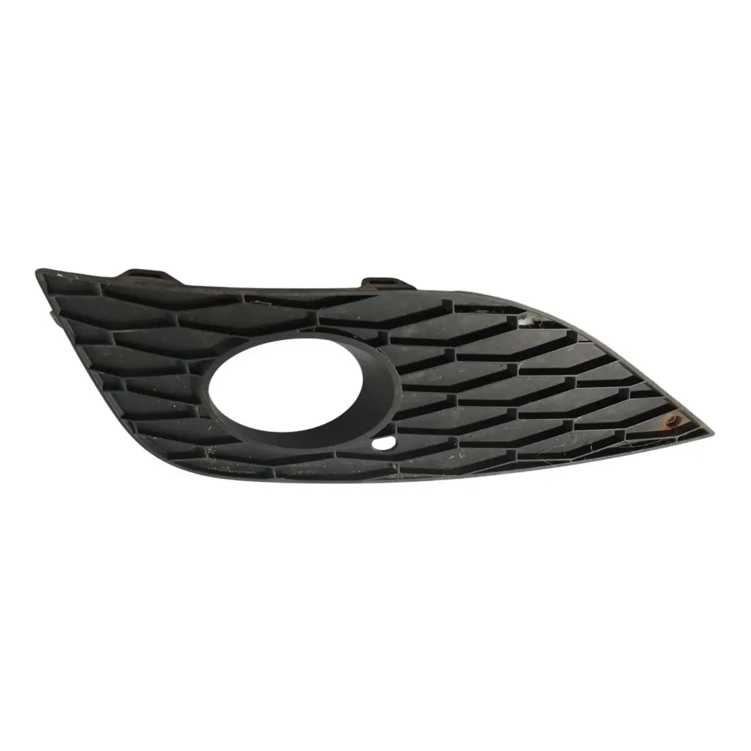 Paraurti Anteriore Pannello Fendinebbia Destro per Seat Exeo con numero di parte 3R0853666A Seat Exeo Paraurti Anteriore Pannello Fendinebbia Destro - SKU 3R0853666A - Numero di parte 3R0853666A