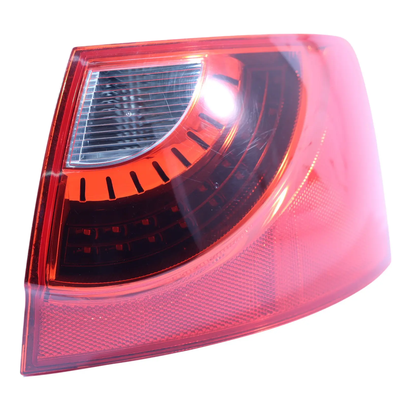 Seat Exeo Lampa Tylna Zewnętrzna Prawa 3R9945096B