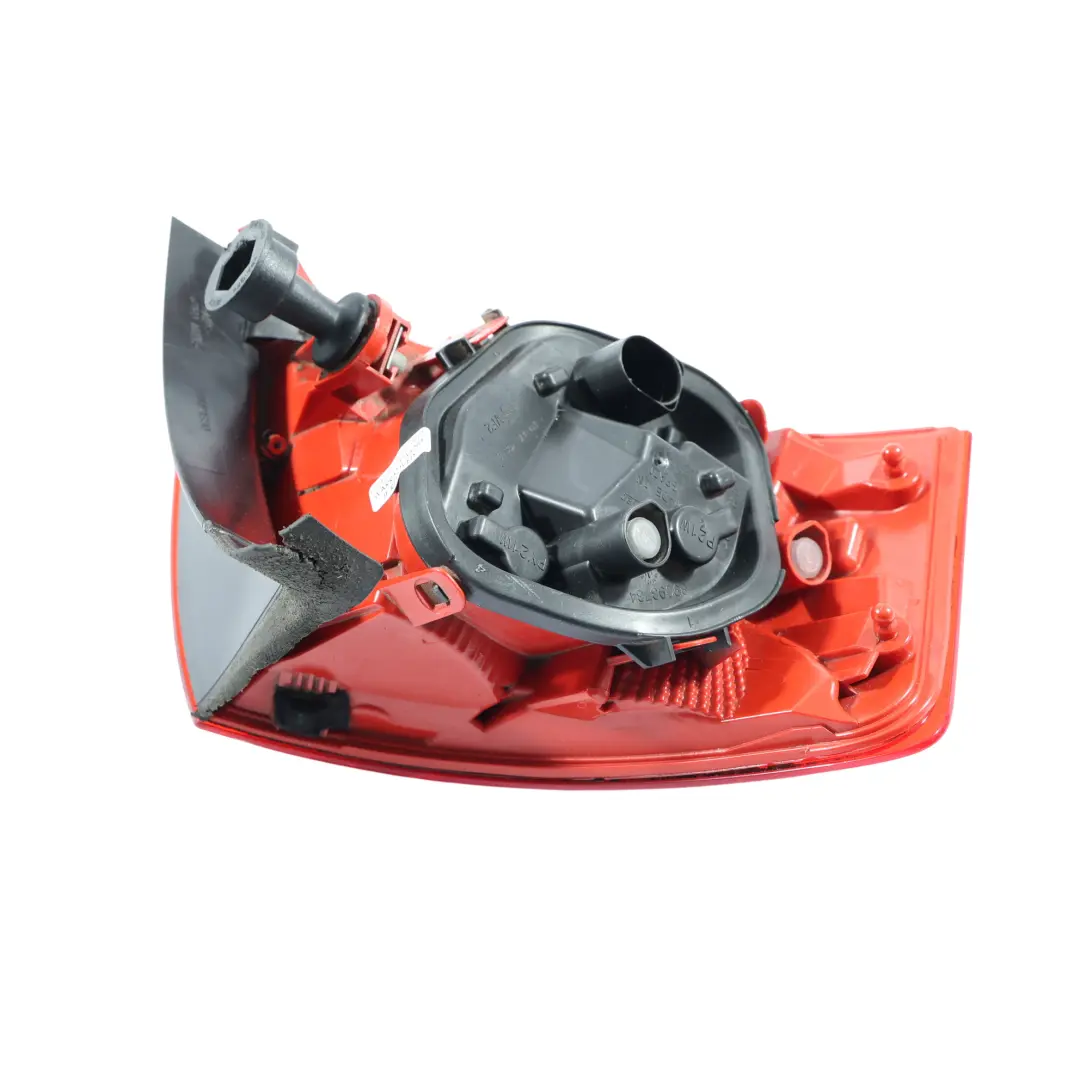 Seat Exeo Fanale Posteriore Lato Conducente Esterno Posteriore Destro - SKU 3R9945096B - Numero di parte 3R9945096B
